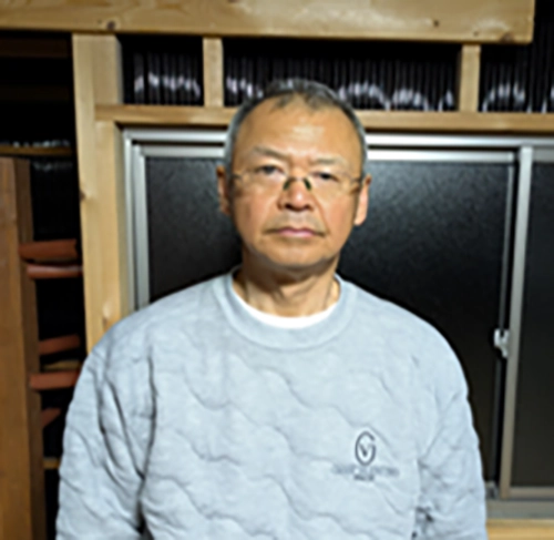 岩崎 兼俊 様