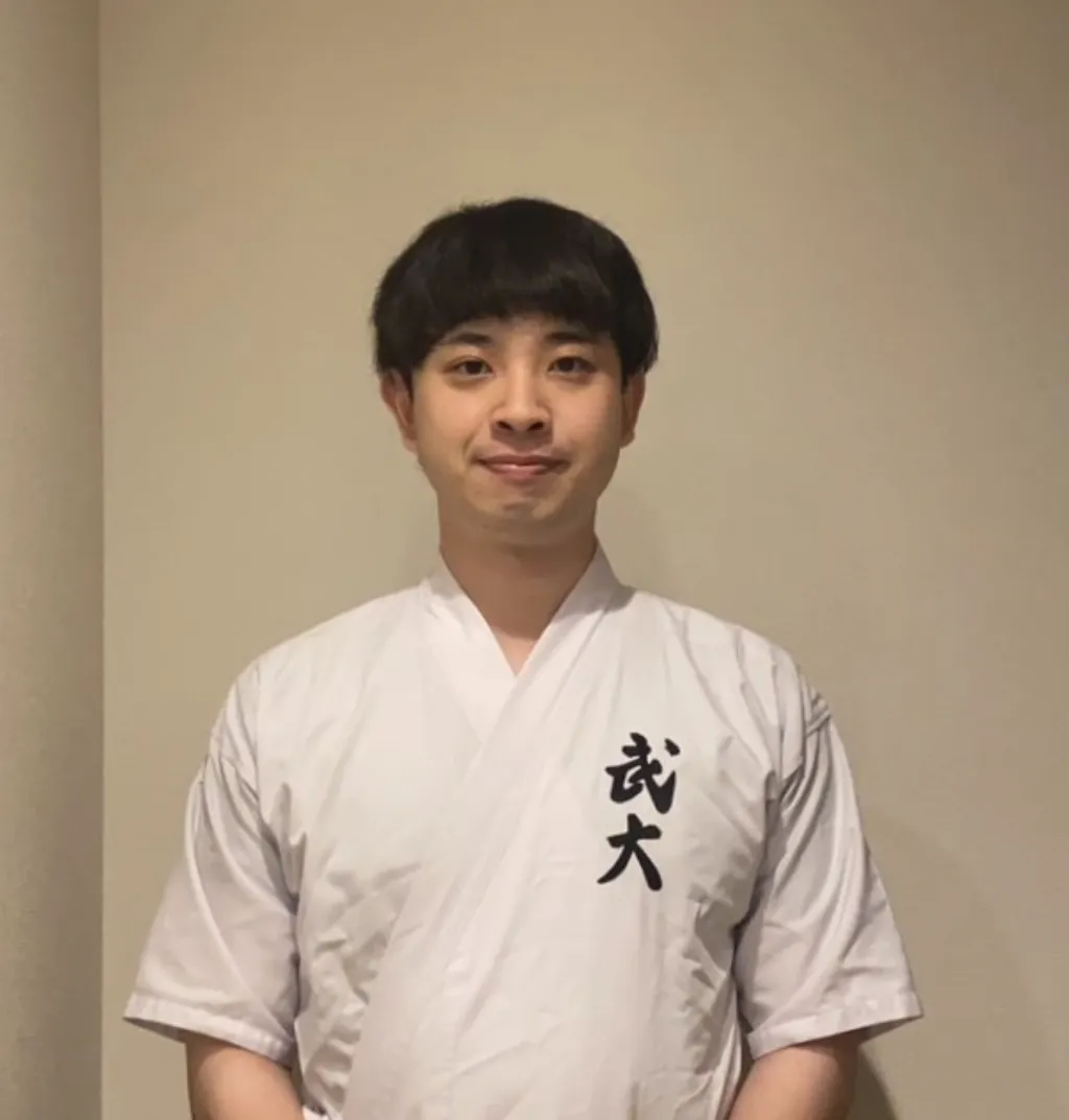 中村貞亮